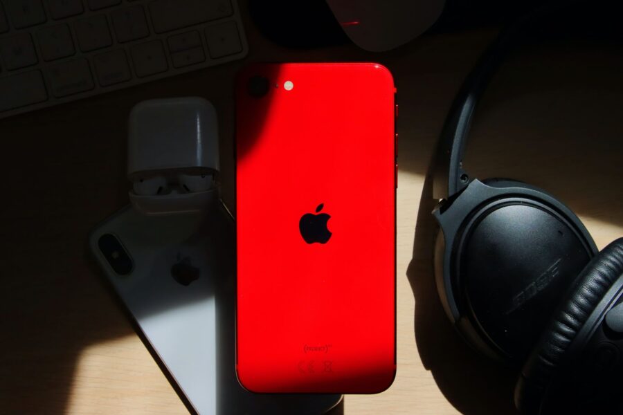 Wireless headphones smartphone