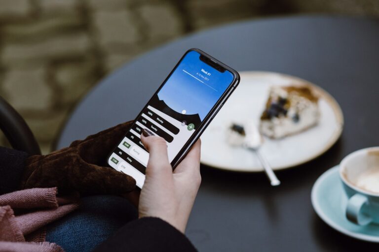 Person using vpn