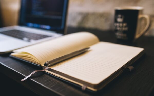 How to use a simple weekly review to reset your digital life and work with more clarity