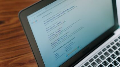 How to use AI search engines without losing your own judgment