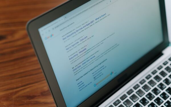 How to use AI search engines without losing your own judgment
