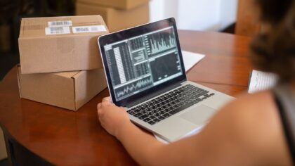 How to use invoice software to get paid faster without turning billing into a second job