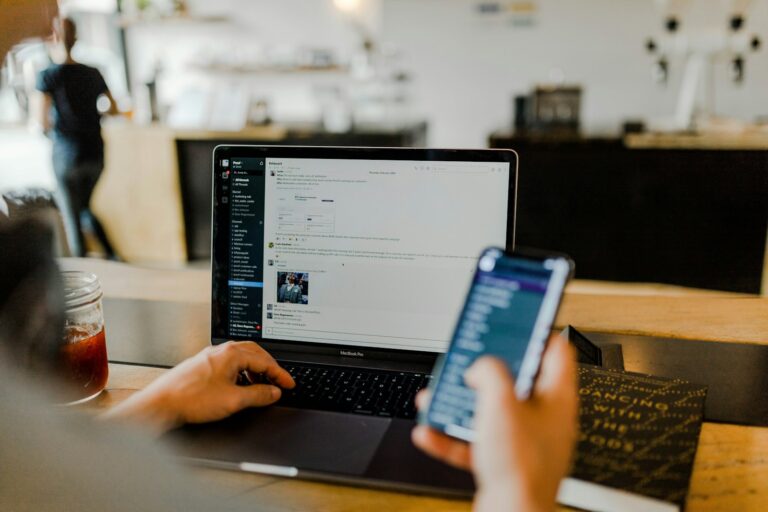 Password manager mobile
