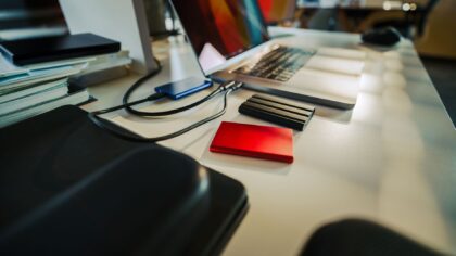Practical ways freelancers can use backup software without turning it into a headache