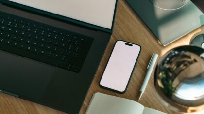 Practical ways to use AI to organize your digital life without feeling overwhelmed