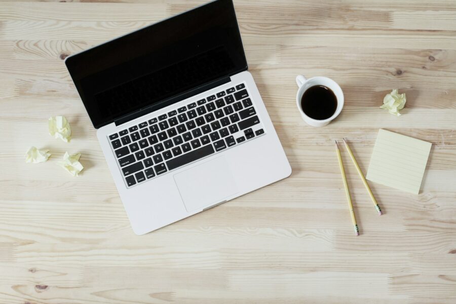 Laptop notes app