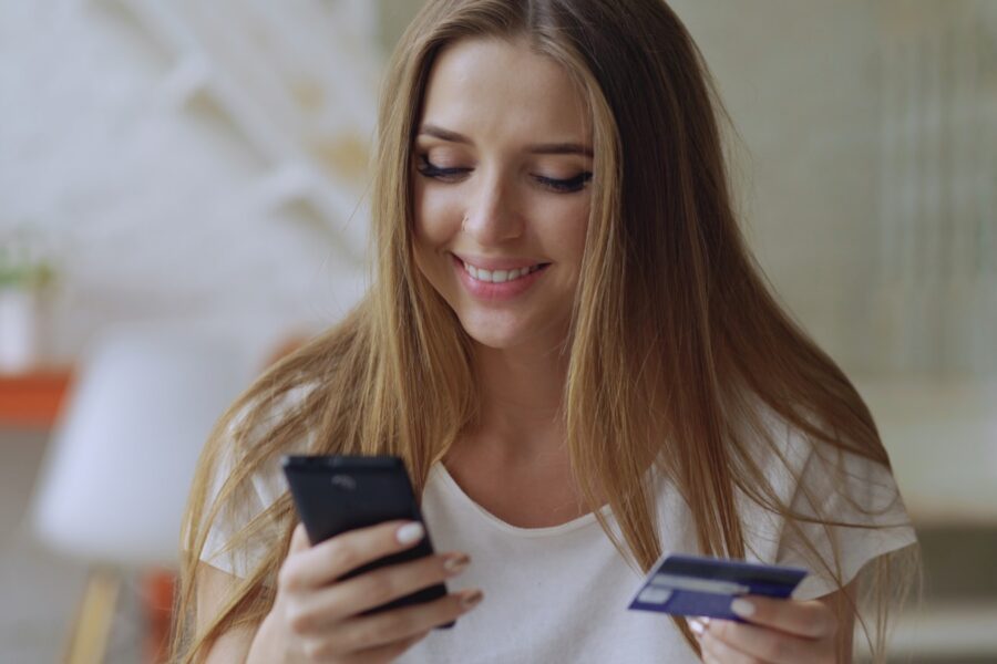 Online banking smartphone
