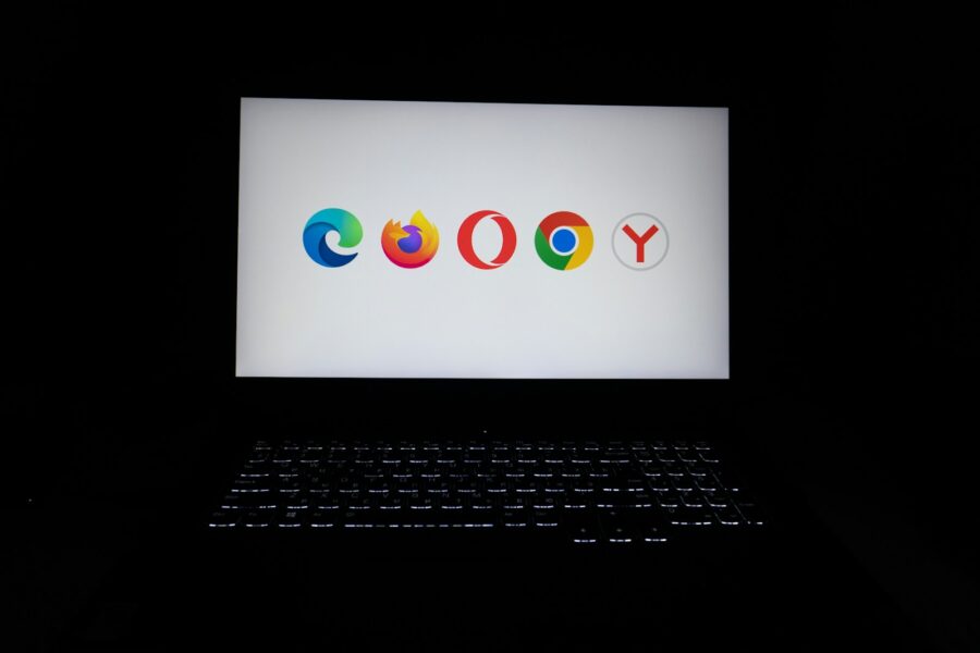 Laptop screen browser