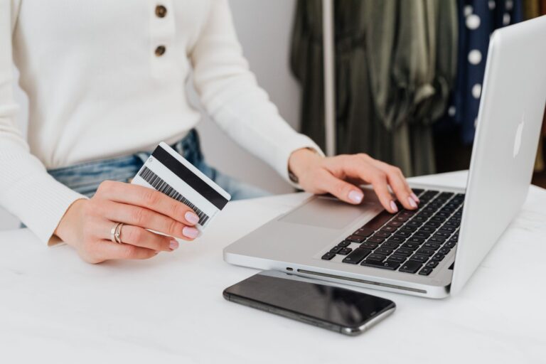 Person reviewing online