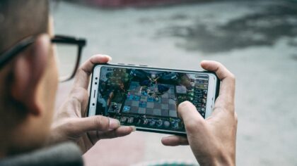How phone cooling fans can improve mobile gaming performance?