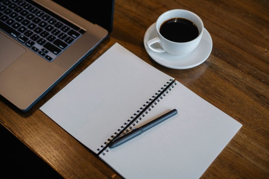 Laptop desk notepad