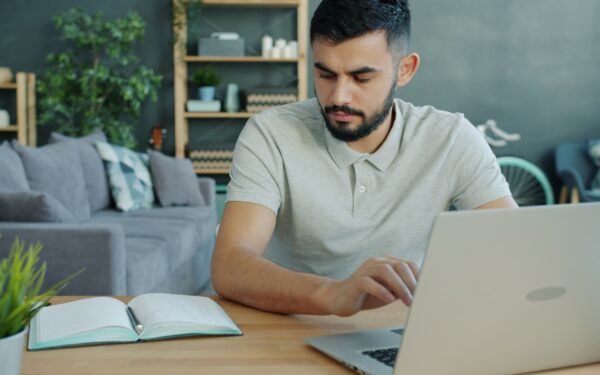 Calm guide to AI for better note-taking: from messy ideas to usable notes