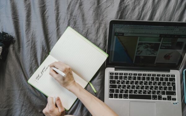 Calm guide to AI for creative writing: use chatbots without losing your own voice