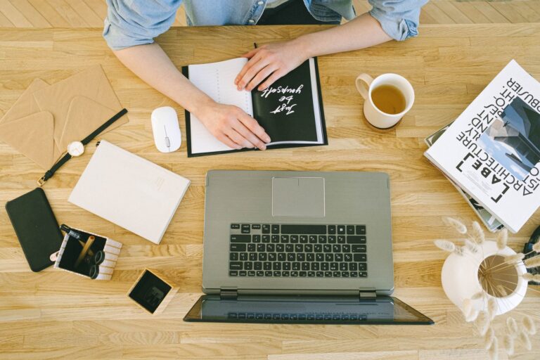 Freelancer desk planning