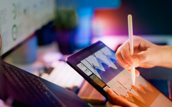 Calm guide to AI note-taking: simple ways to capture ideas without drowning in apps