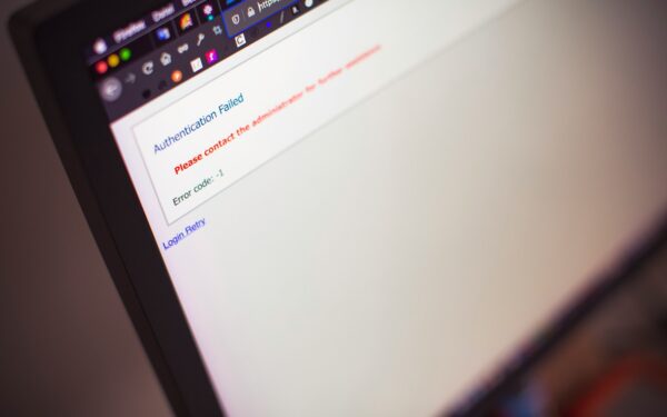 Calm guide to fake login pages: how to spot them before you type your password