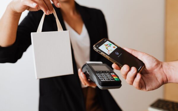 Everyday NFC in your pocket: a simple guide to the tap-and-go tech inside your phone