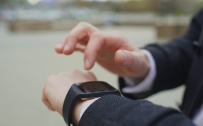 How fitness trackers and smartwatches affect your health without turning life into a spreadsheet