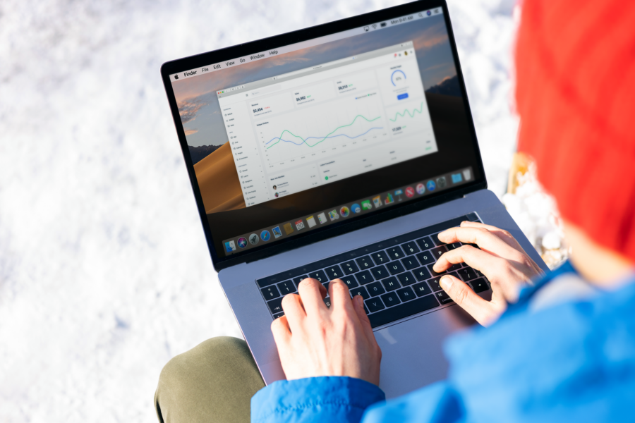 Freelancer laptop crm