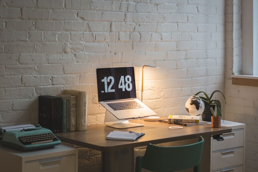 Laptop desk digital