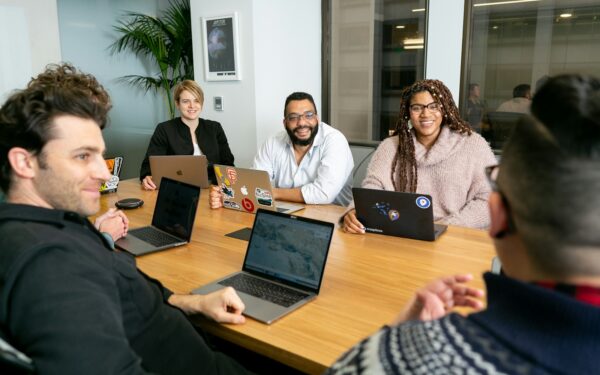 Simple guide to online collaboration: work together on the web without chaos