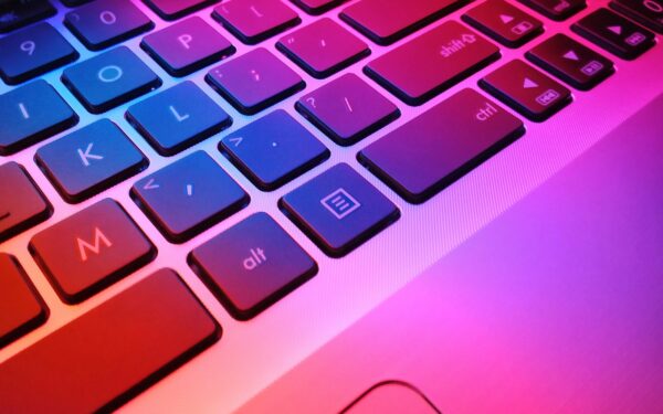 Simple guide to online forms: filling them in with less stress and fewer errors