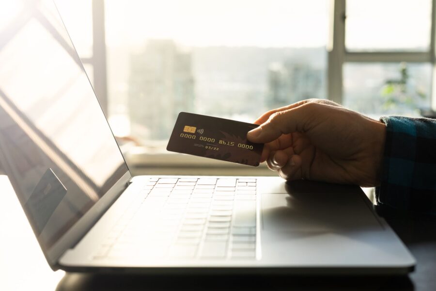 Online payment laptop