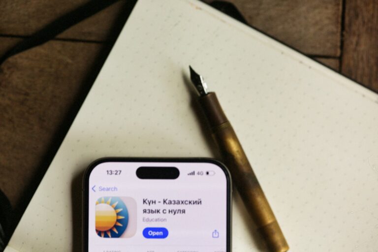 Phone screen account
