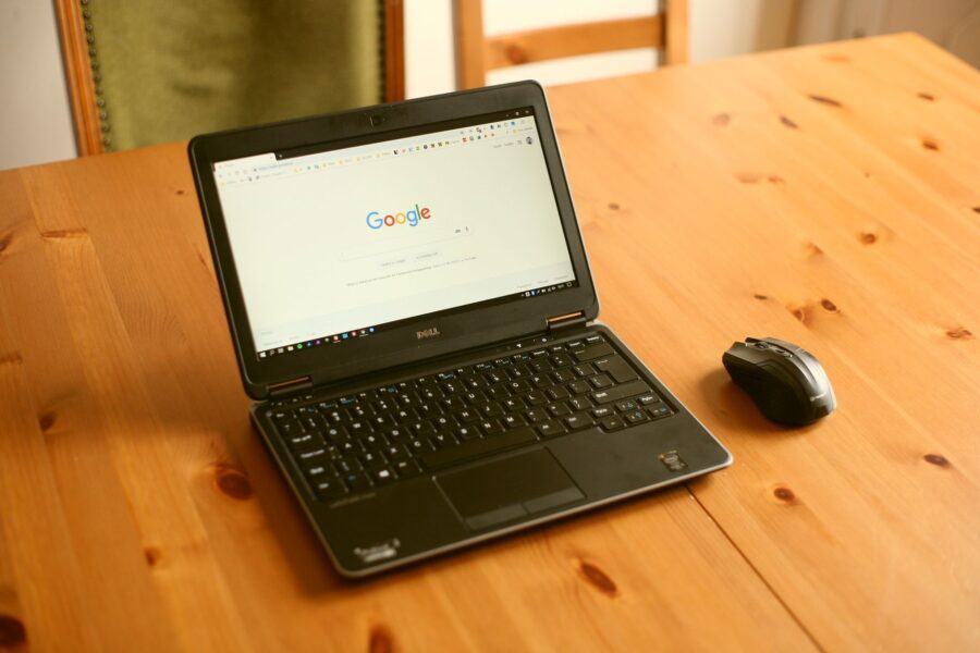 Laptop screen browser